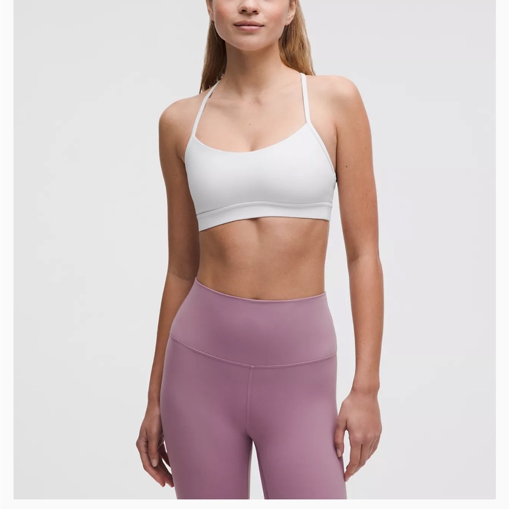Lululemon Flow Y Nulu Sports Bra